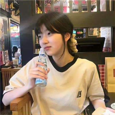 红颜酸泪